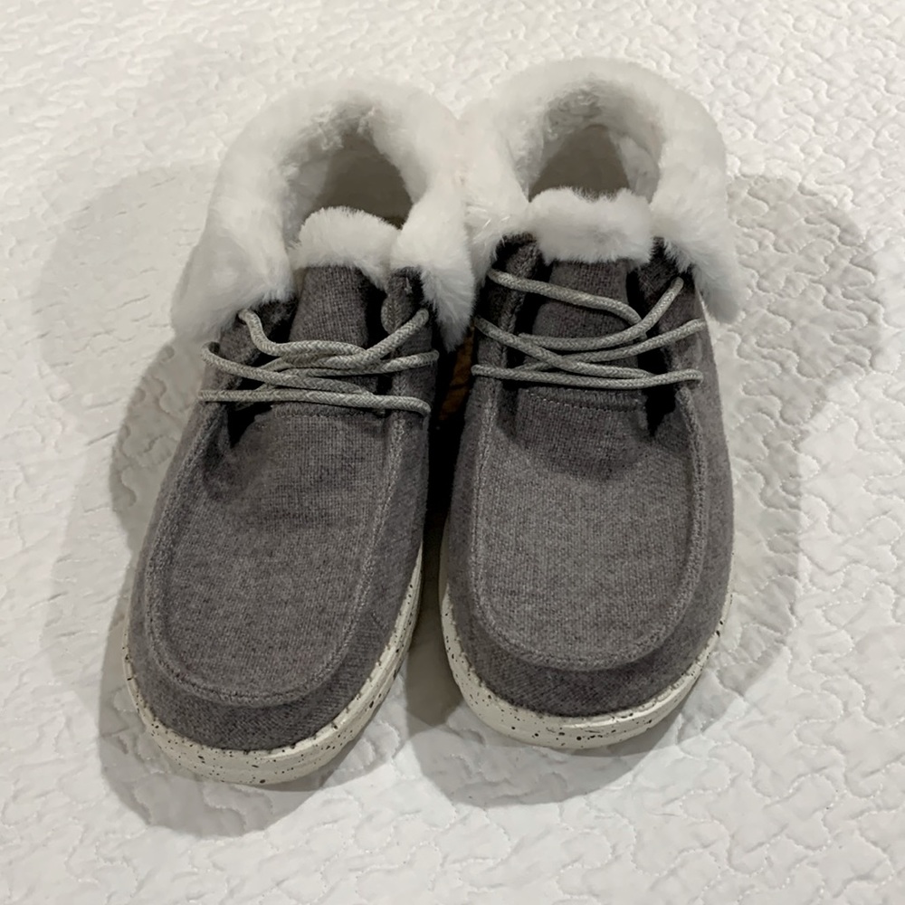 Cozy Hey Dude